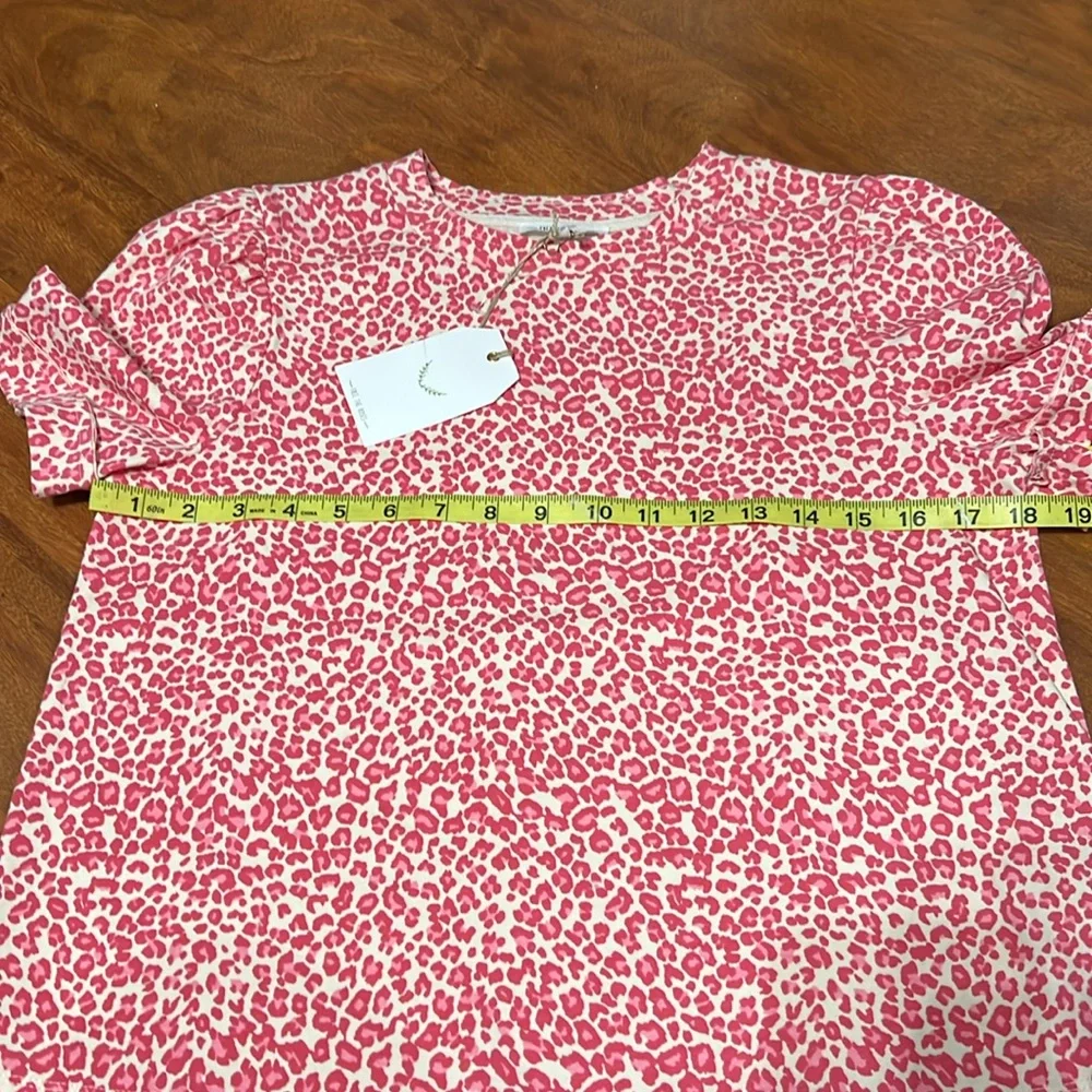 Free the Roses pink Cheetah Print Top NWOT - Picture 5 of 7